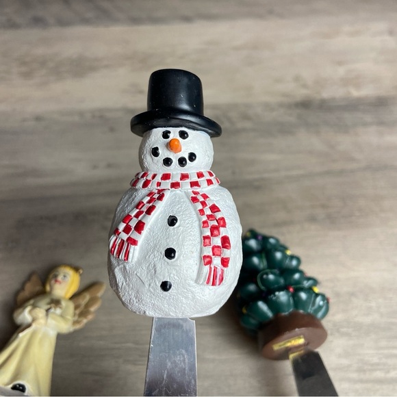 Holiday Figurine Individual Spreader Set of 3 - Angel, Snowman, & Christmas Tree - Picture 4 of 11